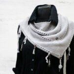 Patron Châle Troué en Pointe